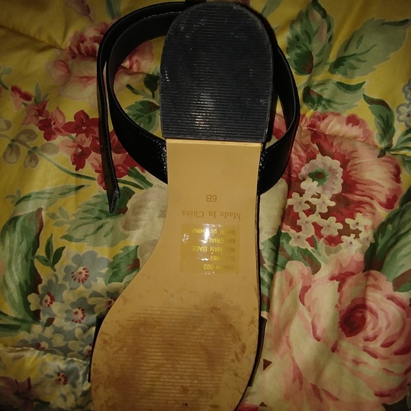 Black sandals with buckle - Picture 5 of 6